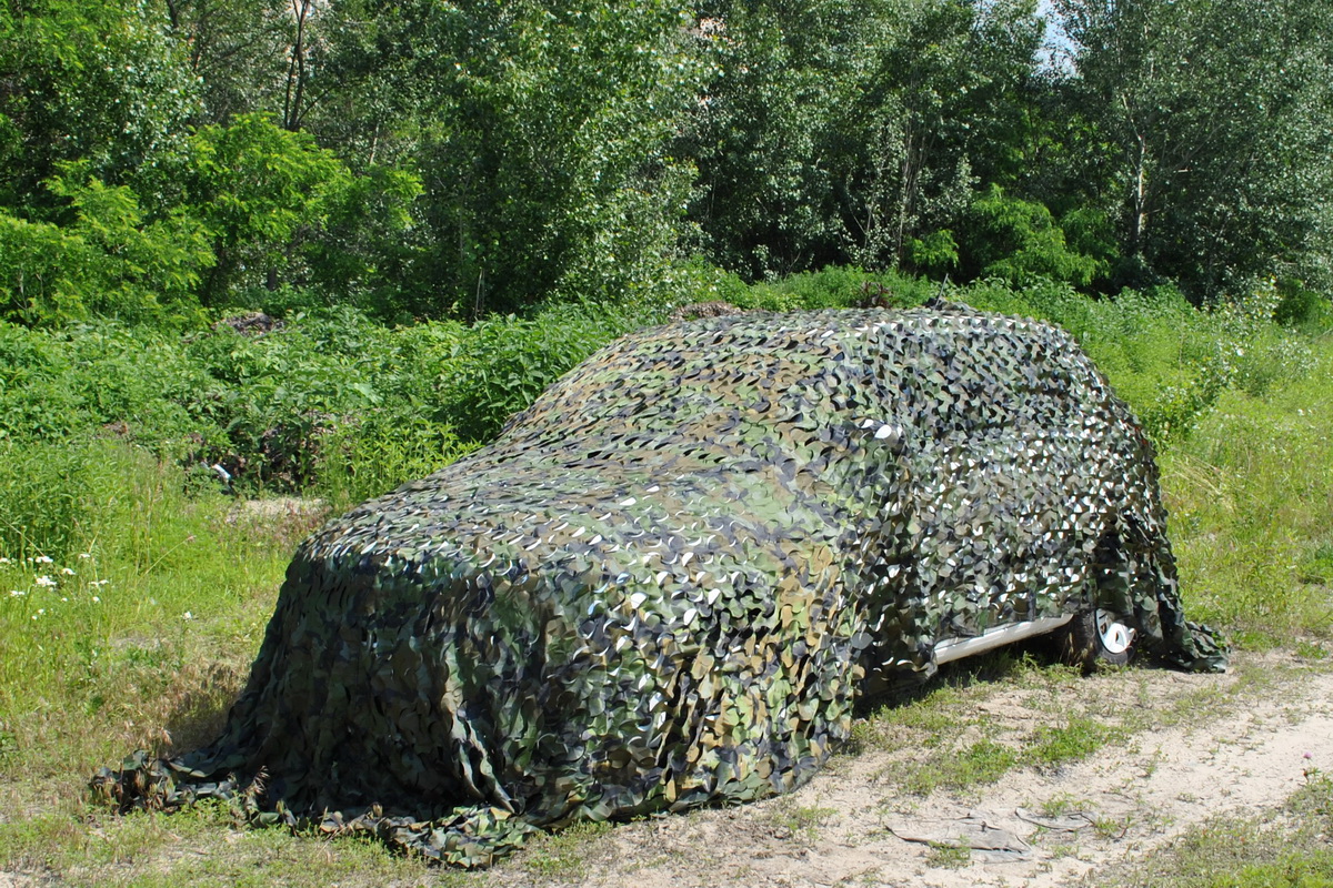 Camouflage netting